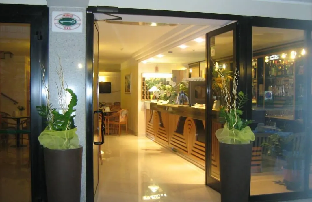 Hotel Karin-1